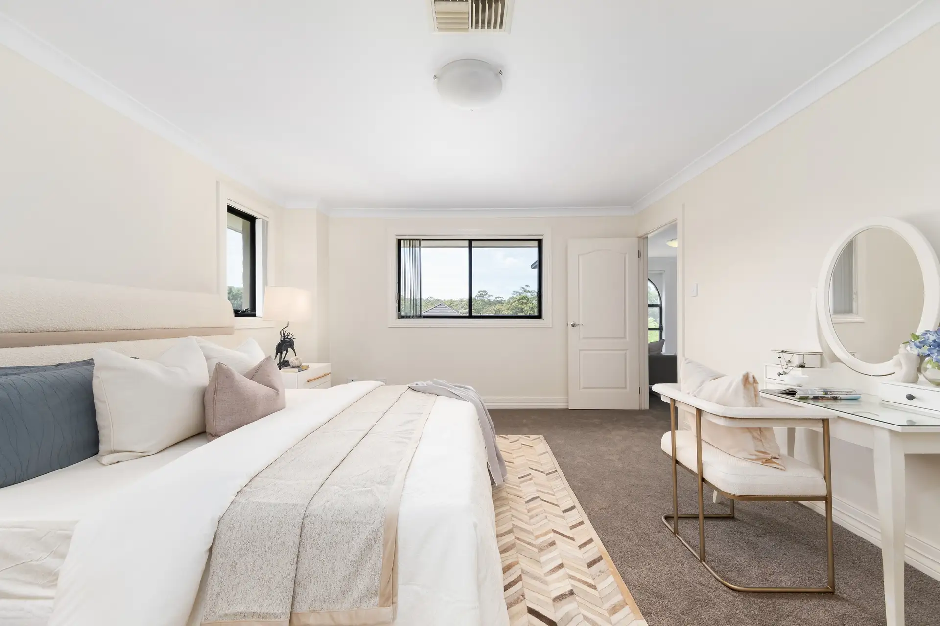 56 Peartree Circuit, West Pennant Hills Sold by Chan Yahl - image 17