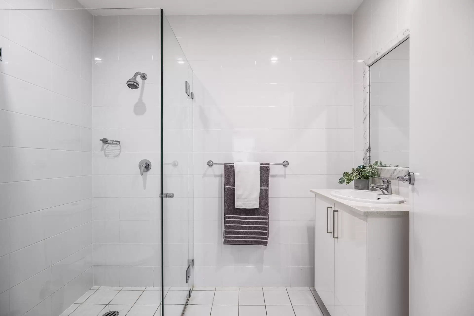 44/6-8 Culworth Avenue, Killara Sold by Chan Yahl - image 11