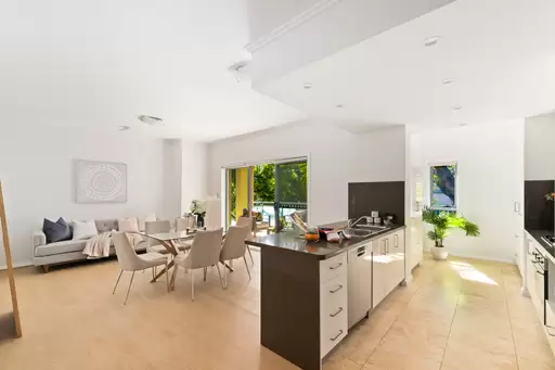 44/6-8 Culworth Avenue, Killara Sold by Chan Yahl