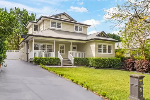 40 Spurwood Road, Turramurra Sold by Chan Yahl