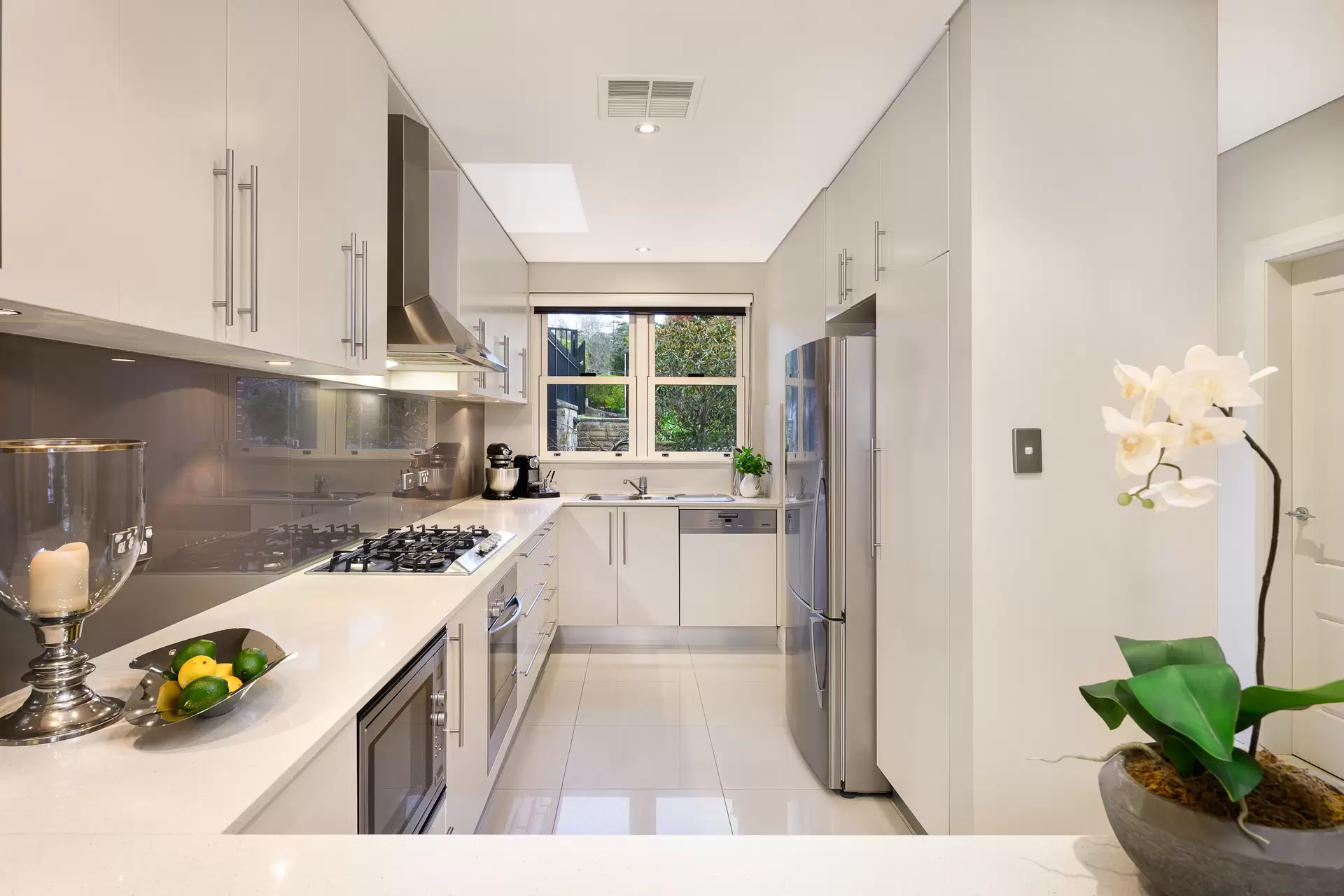 21 The Crest, Killara For Sale by Chan Yahl - image 3